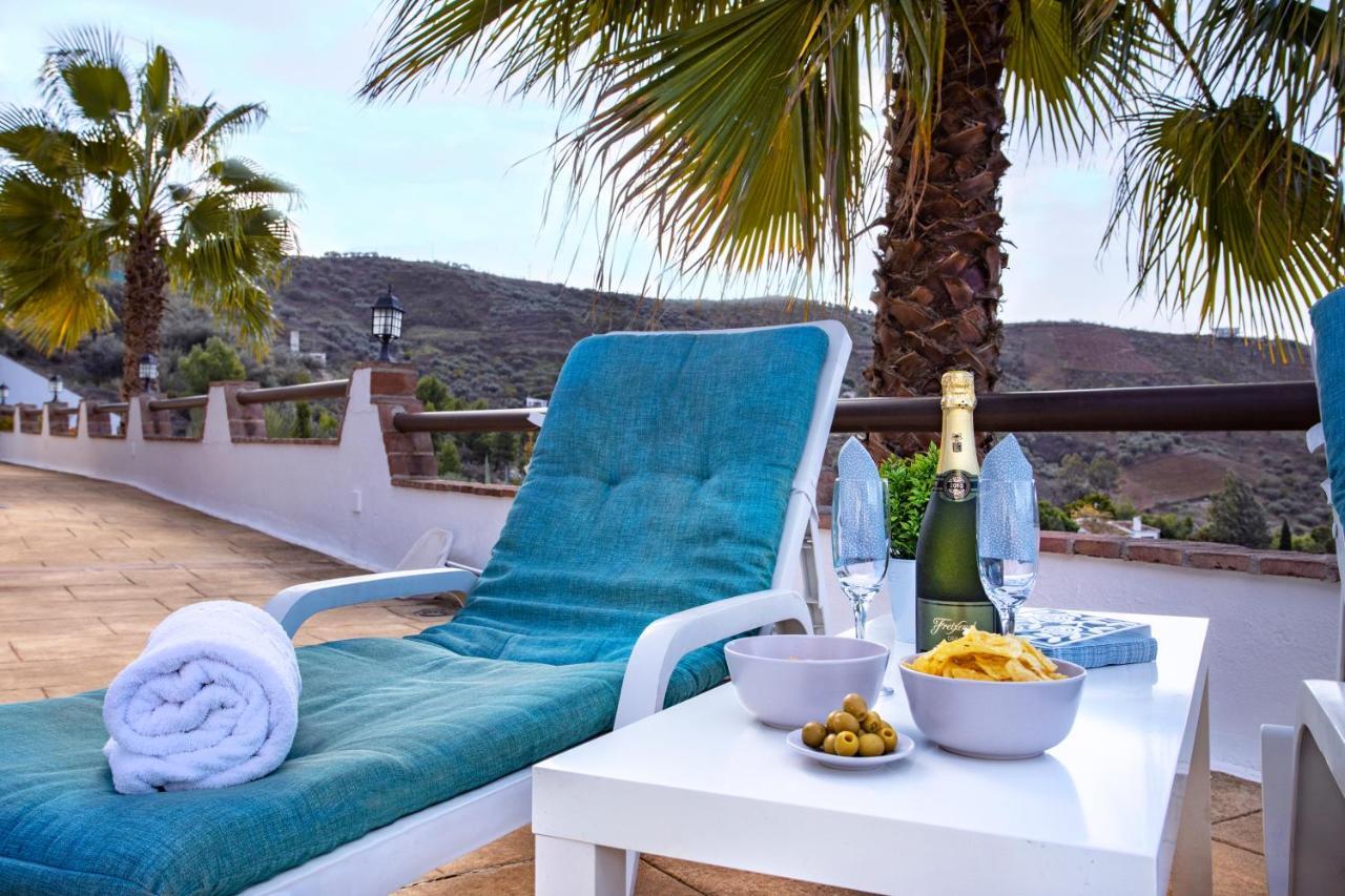 Holiday Home El Encinar Alcaucin Luaran gambar